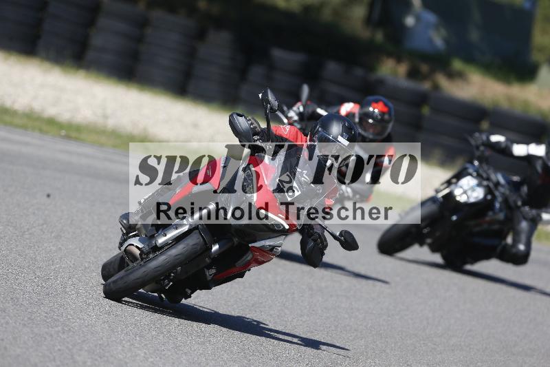 /Archiv-2025/48 25.08.2025 Cornu Master School ADR/blau-bleu/26